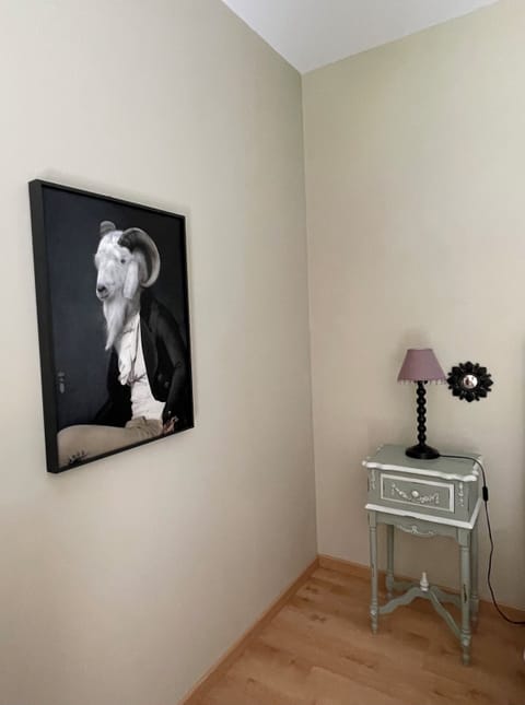 Chambre lits jumeaux | Individually decorated, individually furnished, blackout drapes