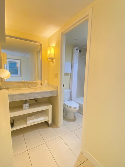 Combined shower/tub, free toiletries, hair dryer, bathrobes