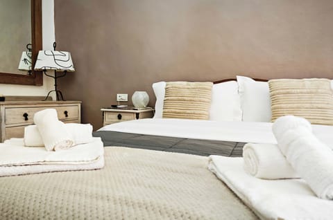 Superior Double Room | Individually decorated, individually furnished, free WiFi, bed sheets