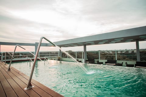 Outdoor pool, sun loungers