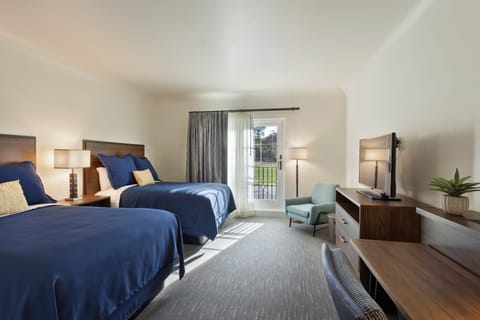 Deluxe Room, 2 Double Beds | Pillowtop beds, in-room safe, individually decorated