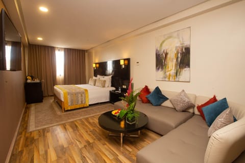 Deluxe Suite, 1 Queen Bed with Sofa bed | In-room safe, desk, laptop workspace, soundproofing