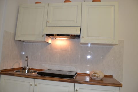 Apartment, 1 Bedroom | Private kitchen