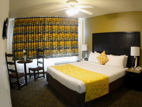 Standard Room | In-room safe, individually decorated, individually furnished