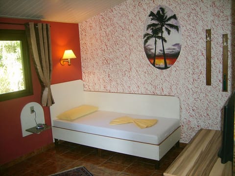 Minibar, in-room safe, desk, rollaway beds