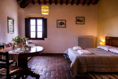 Apartment, 1 Bedroom | Premium bedding, desk, blackout drapes, free cribs/infant beds