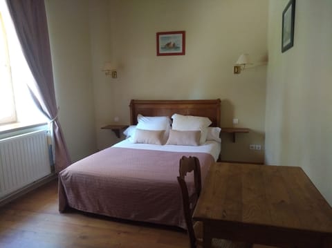 Double or Twin Room | Individually decorated, individually furnished, desk, soundproofing