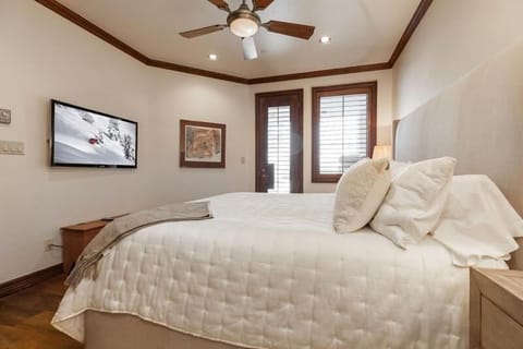 Condo, 2 Bedrooms | 2 bedrooms, free WiFi