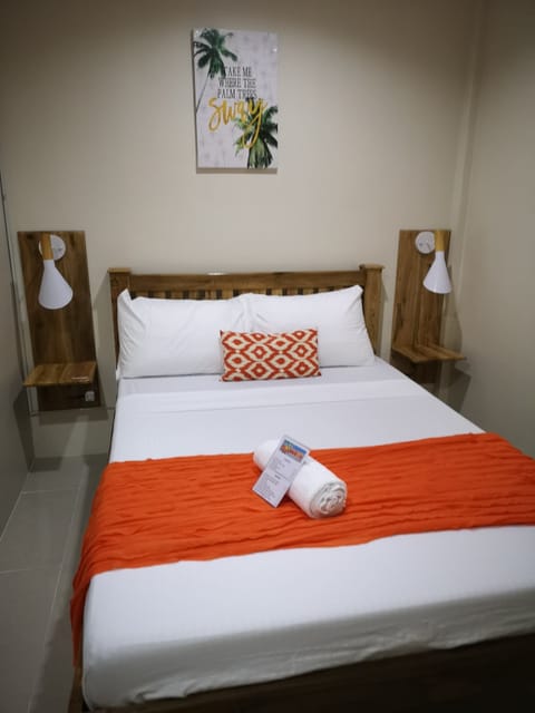 Deluxe Double Room | Individually decorated, individually furnished, desk, soundproofing