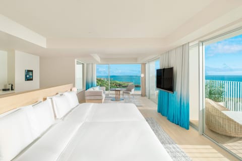 Junior Suite, 2 Double Beds, Oceanfront | Minibar, in-room safe, free cribs/infant beds, rollaway beds