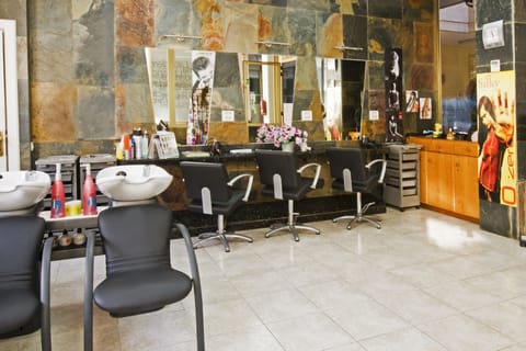 Hair salon