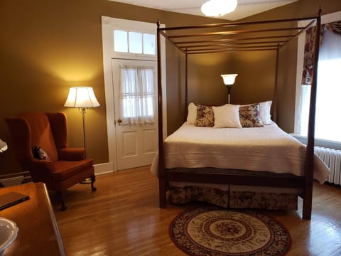 The Shenandoah Suite | Individually decorated, individually furnished, blackout drapes