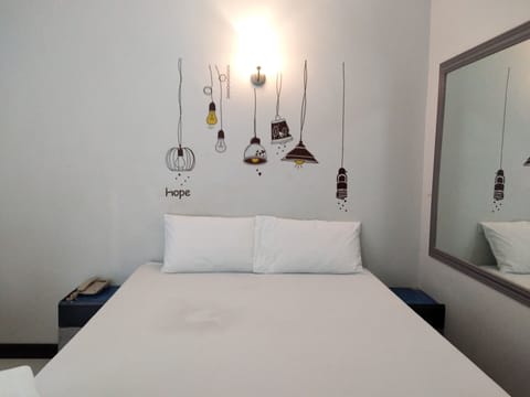 Standard Double Room | Free WiFi