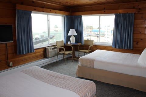 Room, 2 Queen Beds, Non Smoking (Waterfront) | Free WiFi, bed sheets