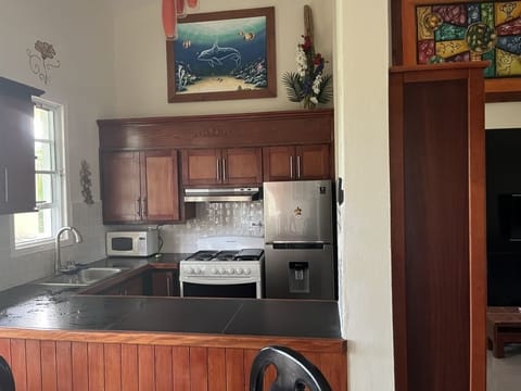 Comfort Suite, Multiple Beds, Non Smoking (131, 431) | Private kitchen