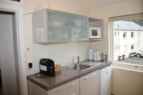 Panoramic Apartment, 2 Bedrooms, Non Smoking | Private kitchenette | Fridge, microwave, stovetop, espresso maker