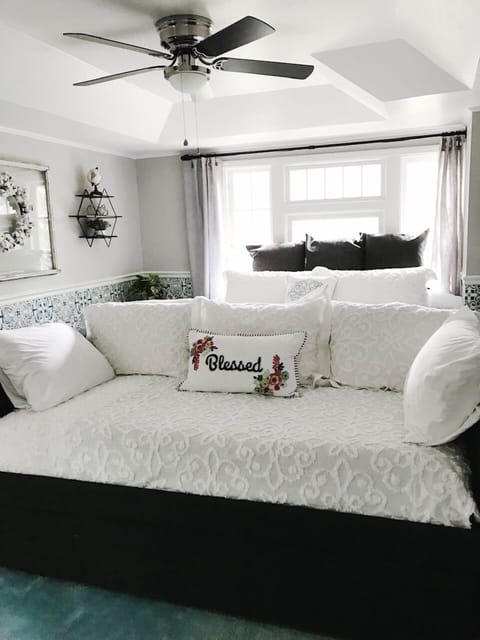 Cabin 5 - Juniper | Bed sheets