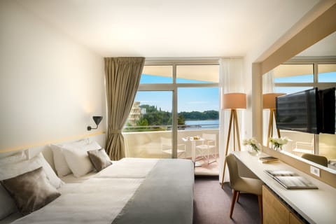 Superior Twin Room, Balcony, Sea View | View from room