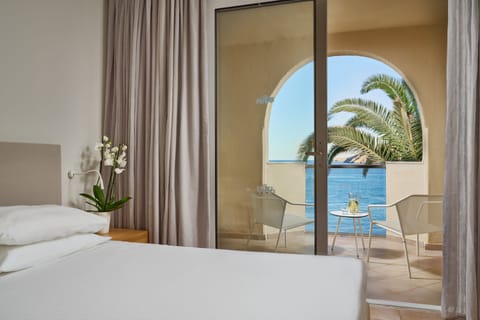 Deluxe Junior Suite, Sea View | View from room