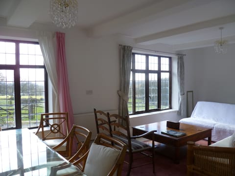 Deluxe Double Room, 2 Bathrooms | Egyptian cotton sheets, premium bedding, desk, soundproofing