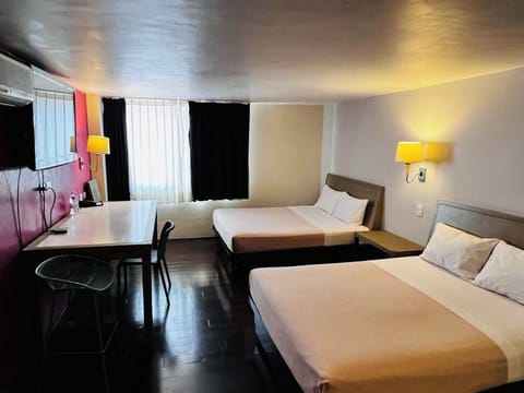 Double Room, 1 Bedroom | In-room safe, blackout drapes, soundproofing, iron/ironing board