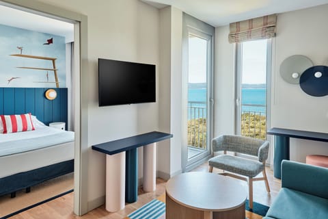 Family Suite, Balcony, Partial Sea View (Superior Seaside) | Minibar, in-room safe, blackout drapes, soundproofing