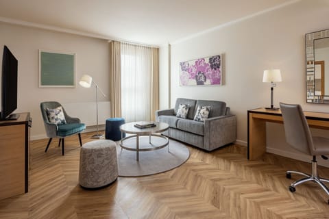 Westin, Apartment, 1 Bedroom | Living room | LED TV