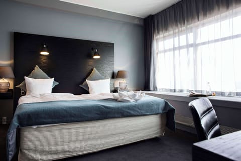 Suite (Harbour) | In-room safe, free WiFi, bed sheets