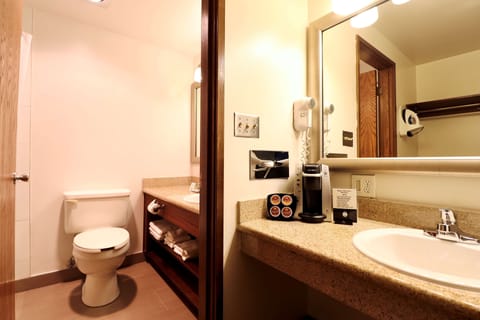 Standard Room, 2 Queen Beds, Non Smoking, Refrigerator & Microwave | Bathroom | Combined shower/tub, free toiletries, hair dryer, towels