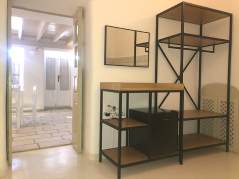 Deluxe Suite, Jetted Tub | Minibar, in-room safe, iron/ironing board, free WiFi