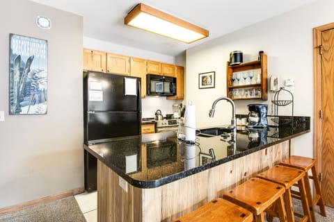 Condo, 1 Bedroom | Private kitchen | Full-size fridge, microwave, stovetop, dishwasher