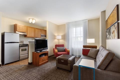 Suite, 2 Bedrooms | Hypo-allergenic bedding, desk, laptop workspace, blackout drapes