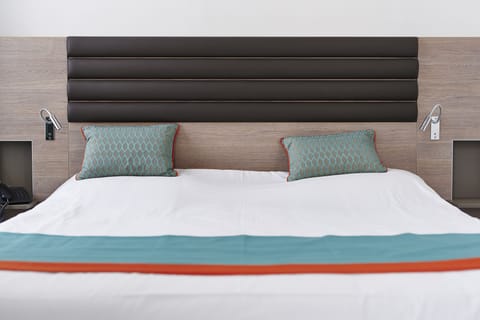 Deluxe Double Room | Premium bedding, minibar, in-room safe, desk