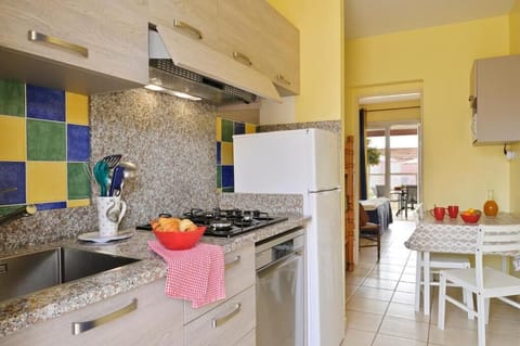 Apartment, Pool Access, Pool View (Rez de jardin) | Private kitchen | Fridge, microwave, stovetop, dishwasher