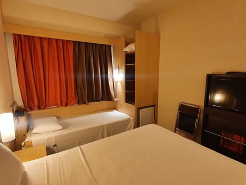 Room, Multiple Beds (Extra bed for children) | In-room safe, desk, blackout drapes, free WiFi