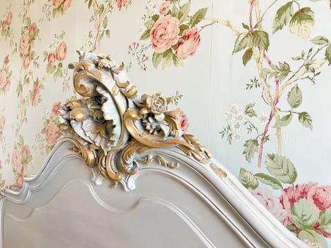 Suite de Courcelles | Blackout drapes, free WiFi, bed sheets