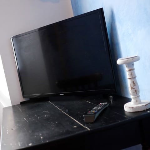 In-room safe, desk, laptop workspace, free WiFi