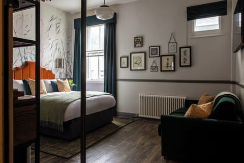 Double Room | Free WiFi, bed sheets