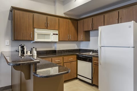 Suite, 1 Bedroom | In-room safe, blackout drapes, iron/ironing board