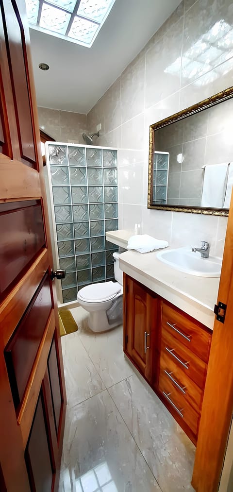 Romantic Triple Room, 1 Bedroom, Mountain View | Bathroom | Shower, rainfall showerhead, free toiletries, hair dryer