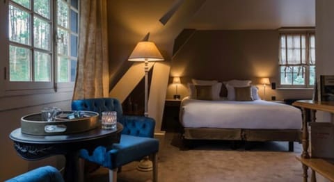 Privilege Room | Premium bedding, in-room safe, individually decorated