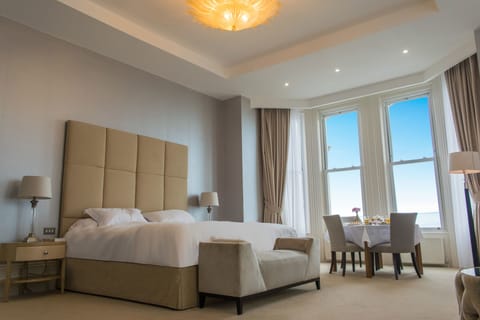 Junior Suite, Sea View | Egyptian cotton sheets, premium bedding, iron/ironing board, free WiFi