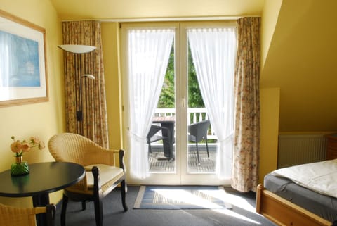 Classic Double Room (Balcony or Terrace) | In-room safe, free WiFi, bed sheets