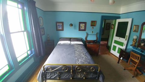 Deluxe Double Room, 1 Double Bed, Non Smoking, Fireplace | Individually decorated, individually furnished, free WiFi