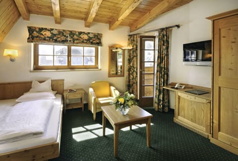 Single Room | 1 bedroom, hypo-allergenic bedding, in-room safe, individually decorated