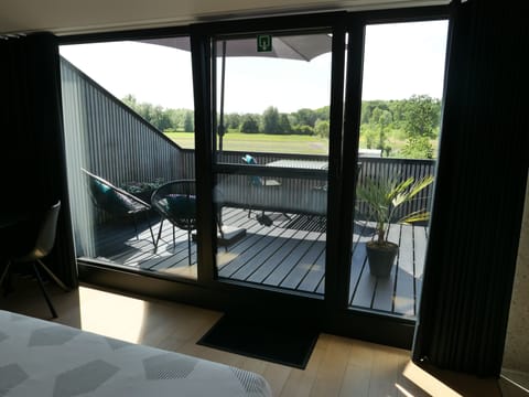 Deluxe Double Room | Individually decorated, individually furnished, desk, blackout drapes