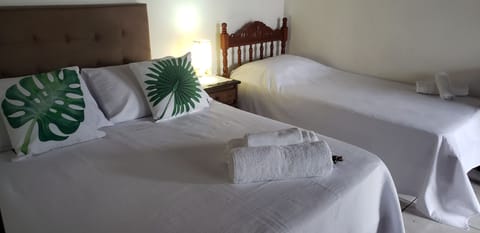 Twin Room | Minibar, in-room safe, free WiFi, bed sheets