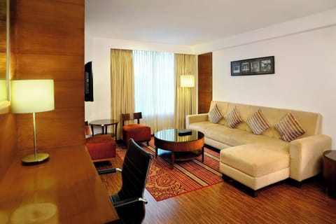 Suite, 1 King Bed | Down comforters, minibar, in-room safe, desk