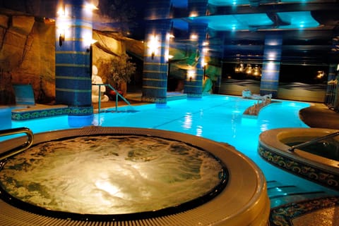 Turkish bath, body treatments, hydrotherapy, hot stone massages