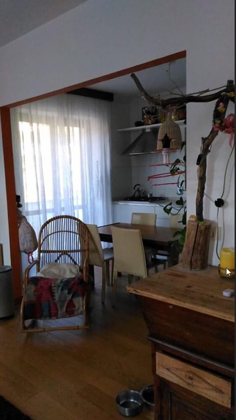 Triple Room, Shared Bathroom | In-room safe, iron/ironing board, free WiFi, bed sheets